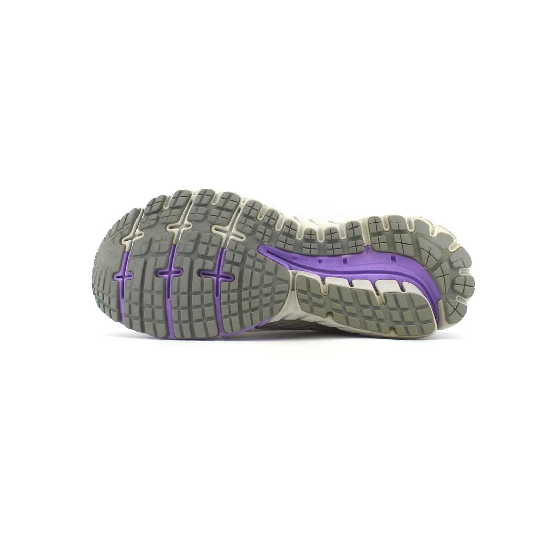 BROOKS GHOST  9