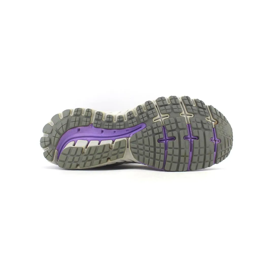 BROOKS GHOST  9